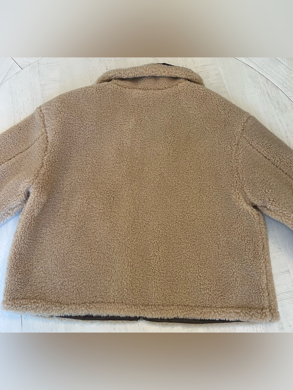 Levi's Tan Sherpa Bomber Jacket with Brown Trim - Picture 4 of 11